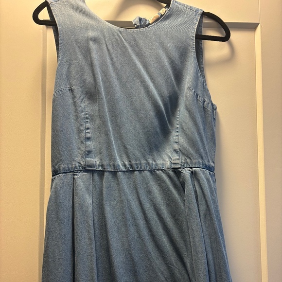 GAP chambray dress size M - Picture 1 of 2